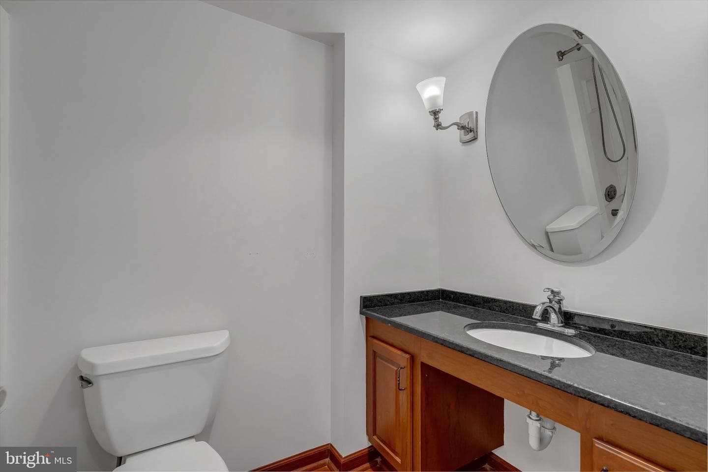307 Yoakum Parkway #1722 photo 32