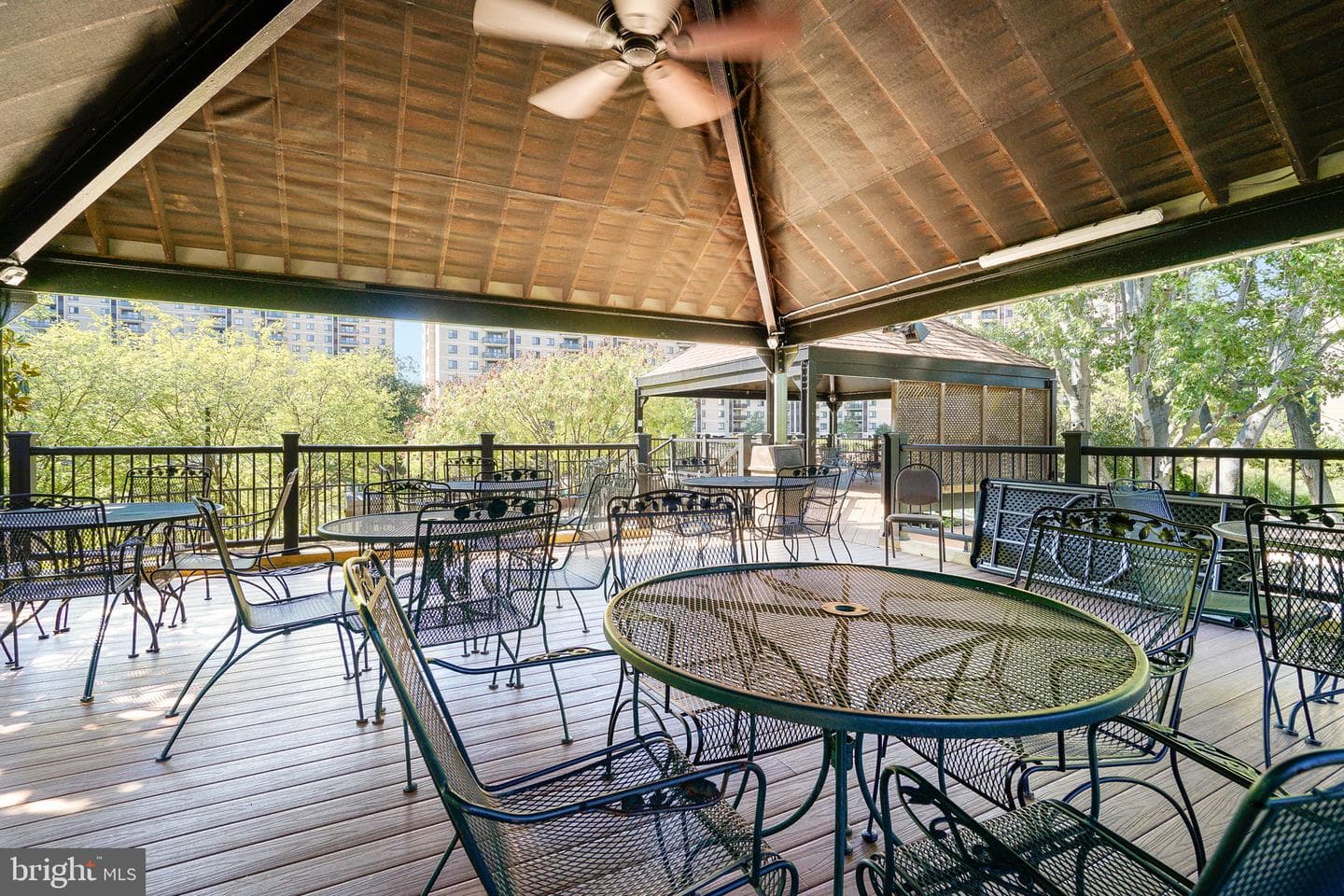 307 Yoakum Parkway #1722 photo 47