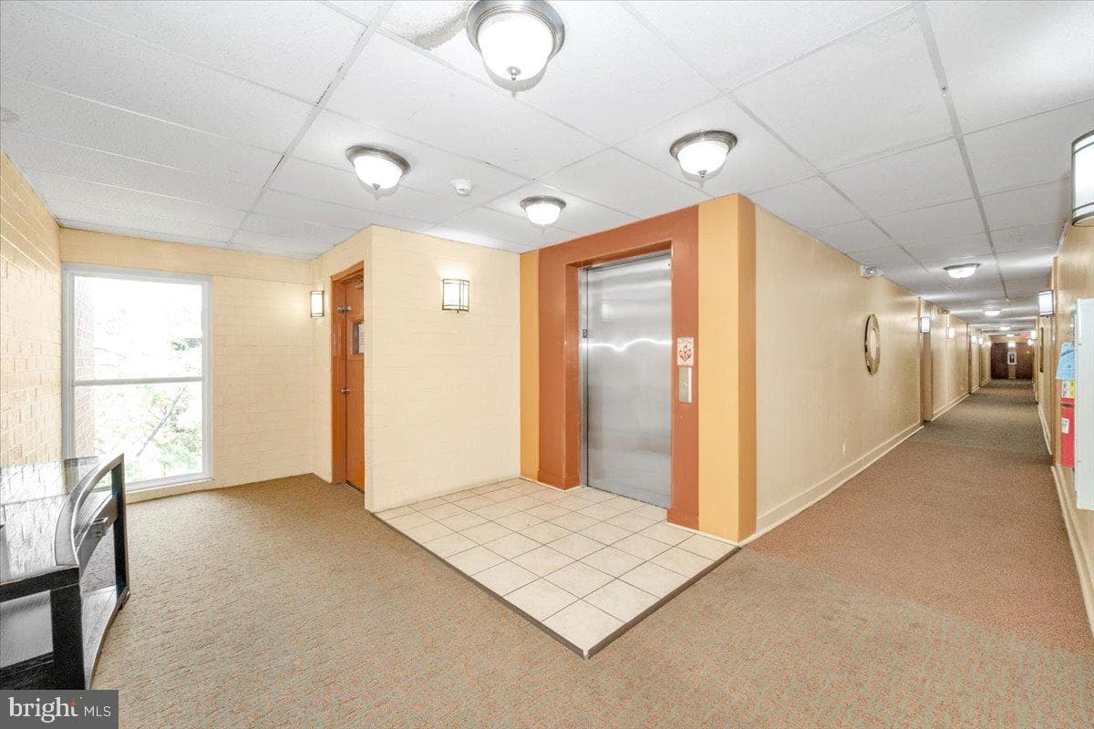 60 S Van Dorn St # 511 photo 47