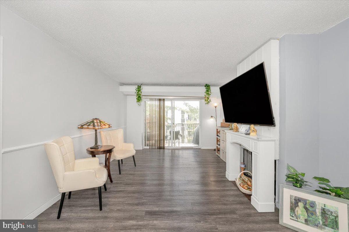 60 S Van Dorn St # 511 photo 5