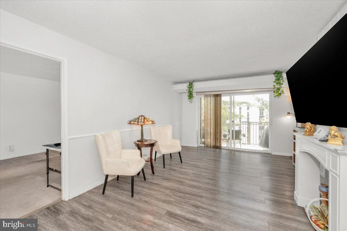 60 S Van Dorn St # 511 photo 6