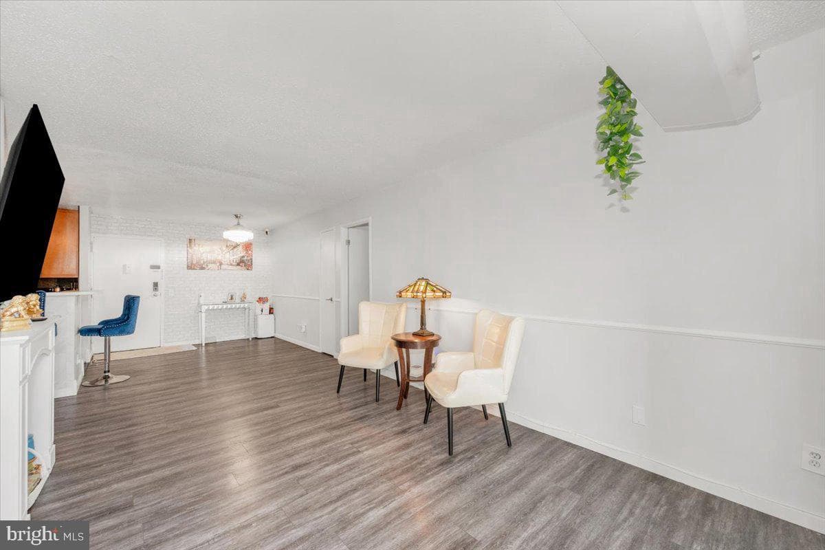 60 S Van Dorn St # 511 photo 9