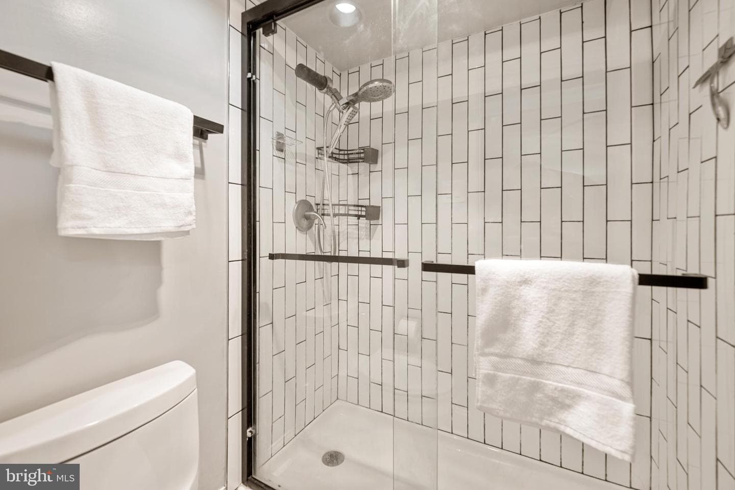 203 Yoakum Parkway #609 photo 18