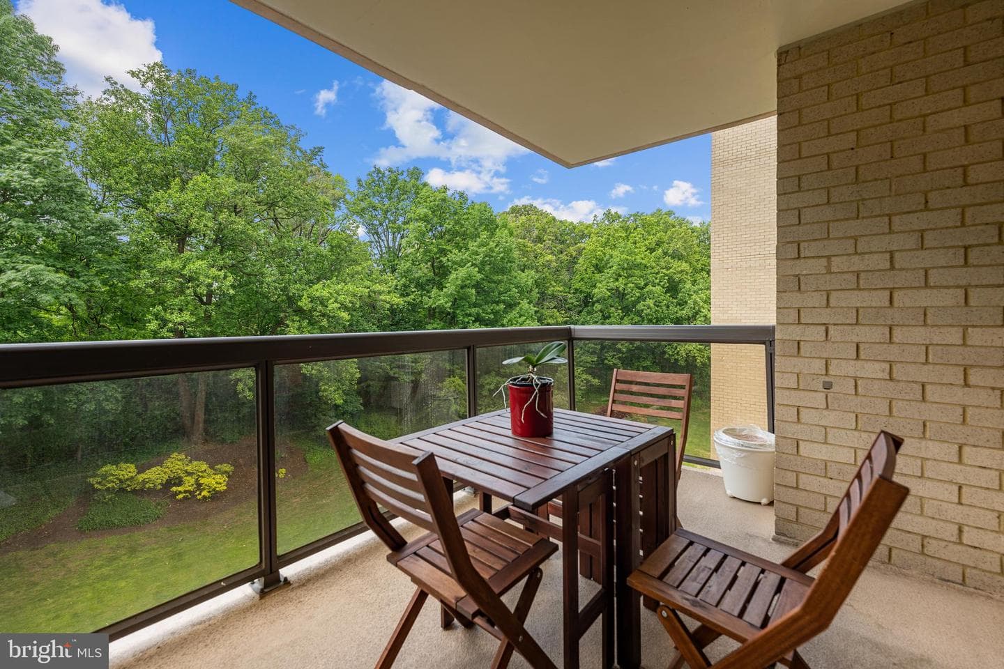 203 Yoakum Parkway #609 photo 24