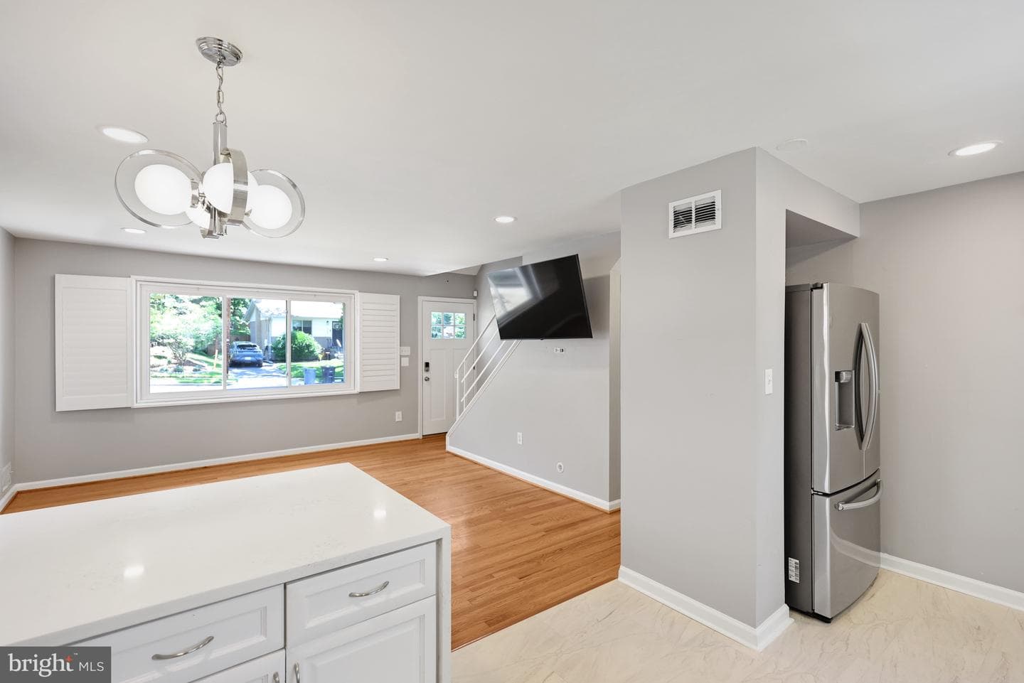 208 N Furman Street photo 14