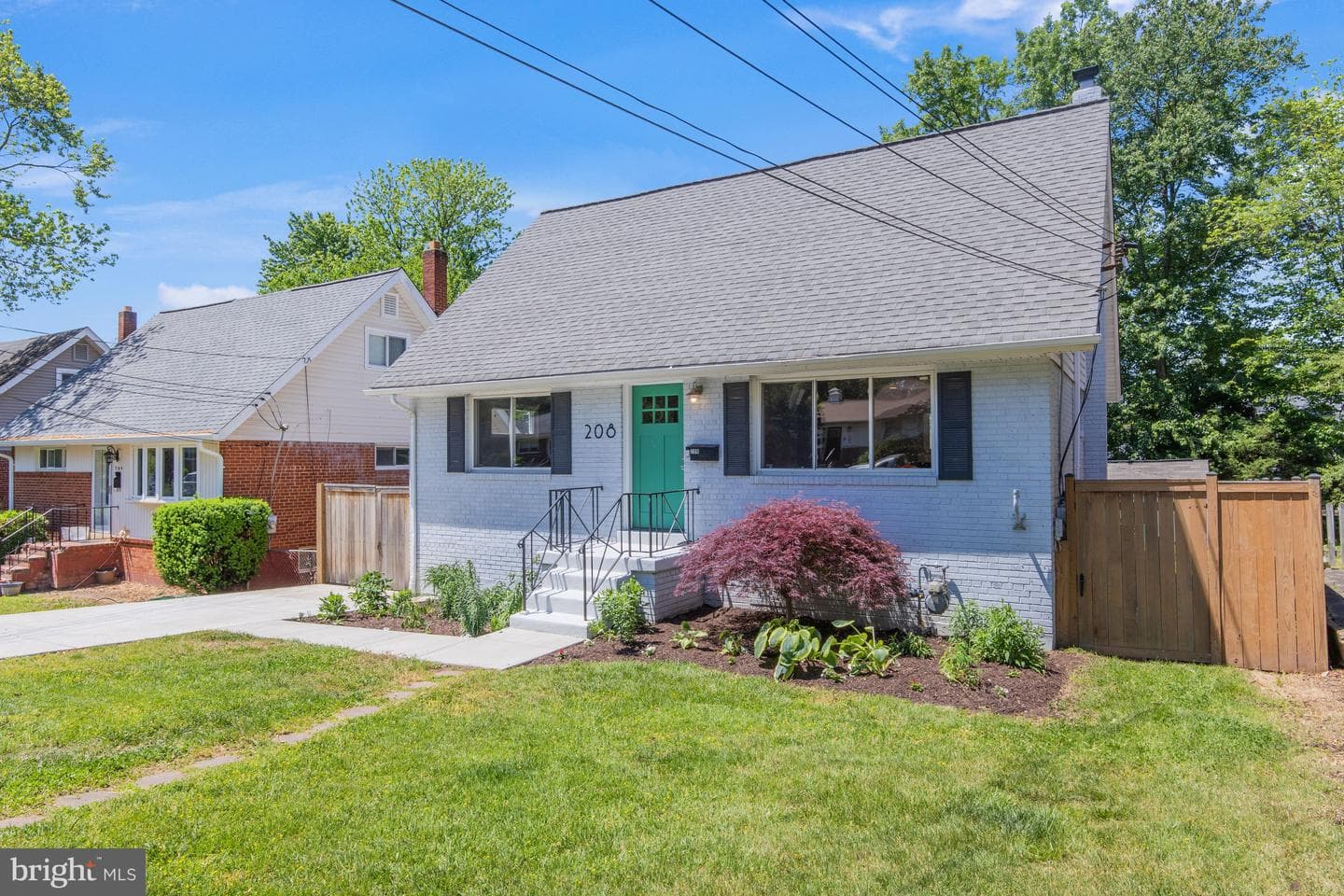 208 N Furman Street photo 3