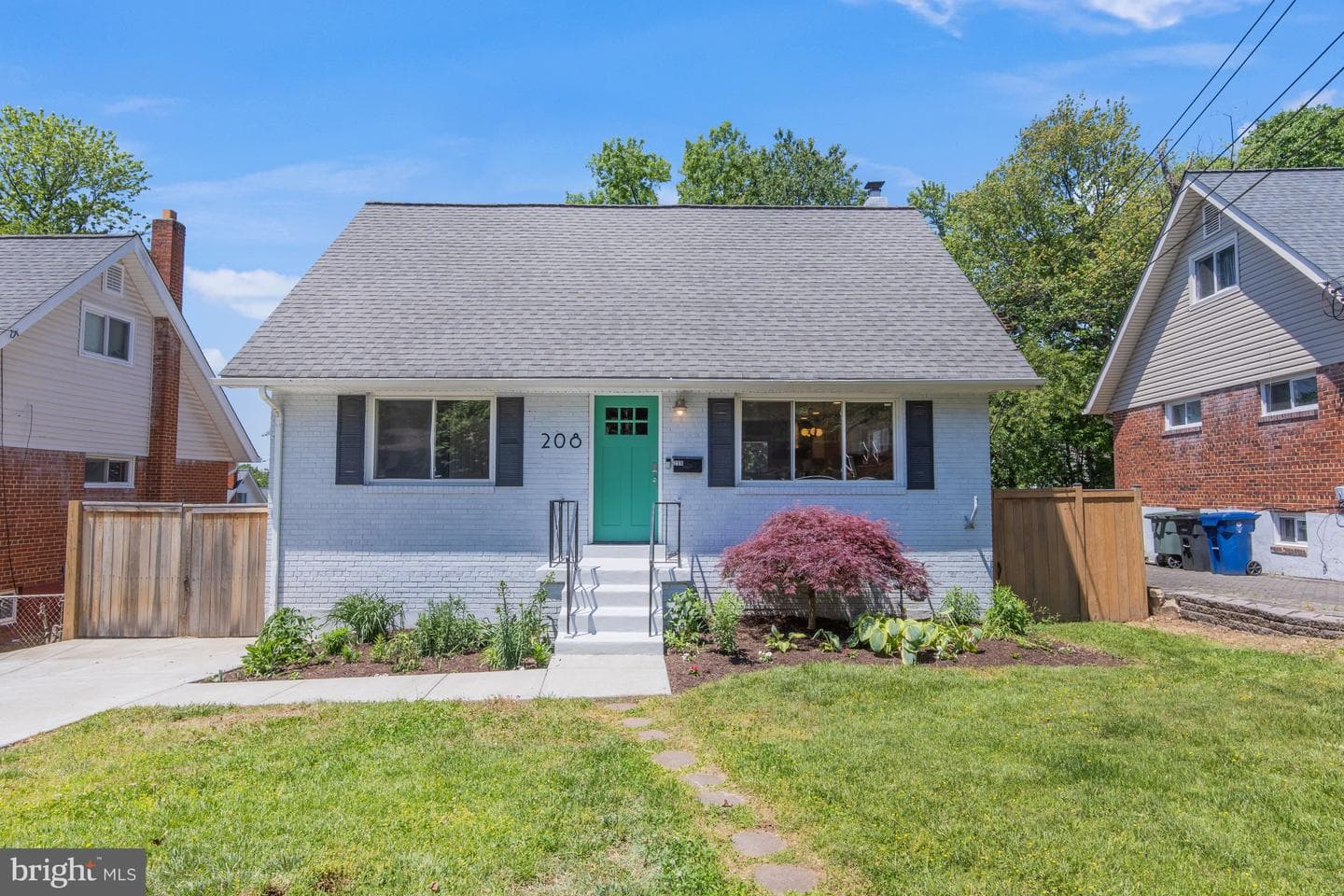 208 N Furman Street photo 4