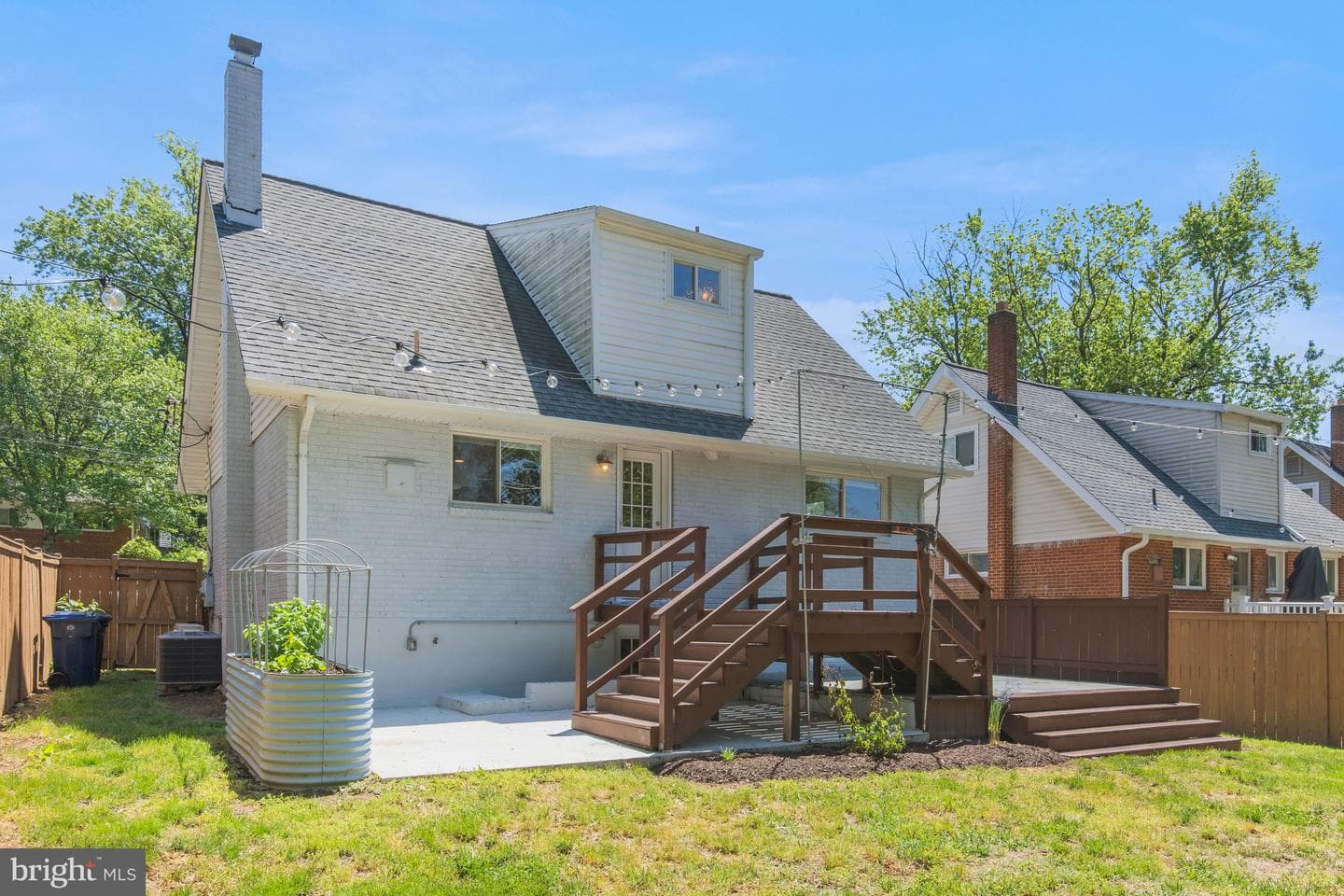 208 N Furman Street photo 45