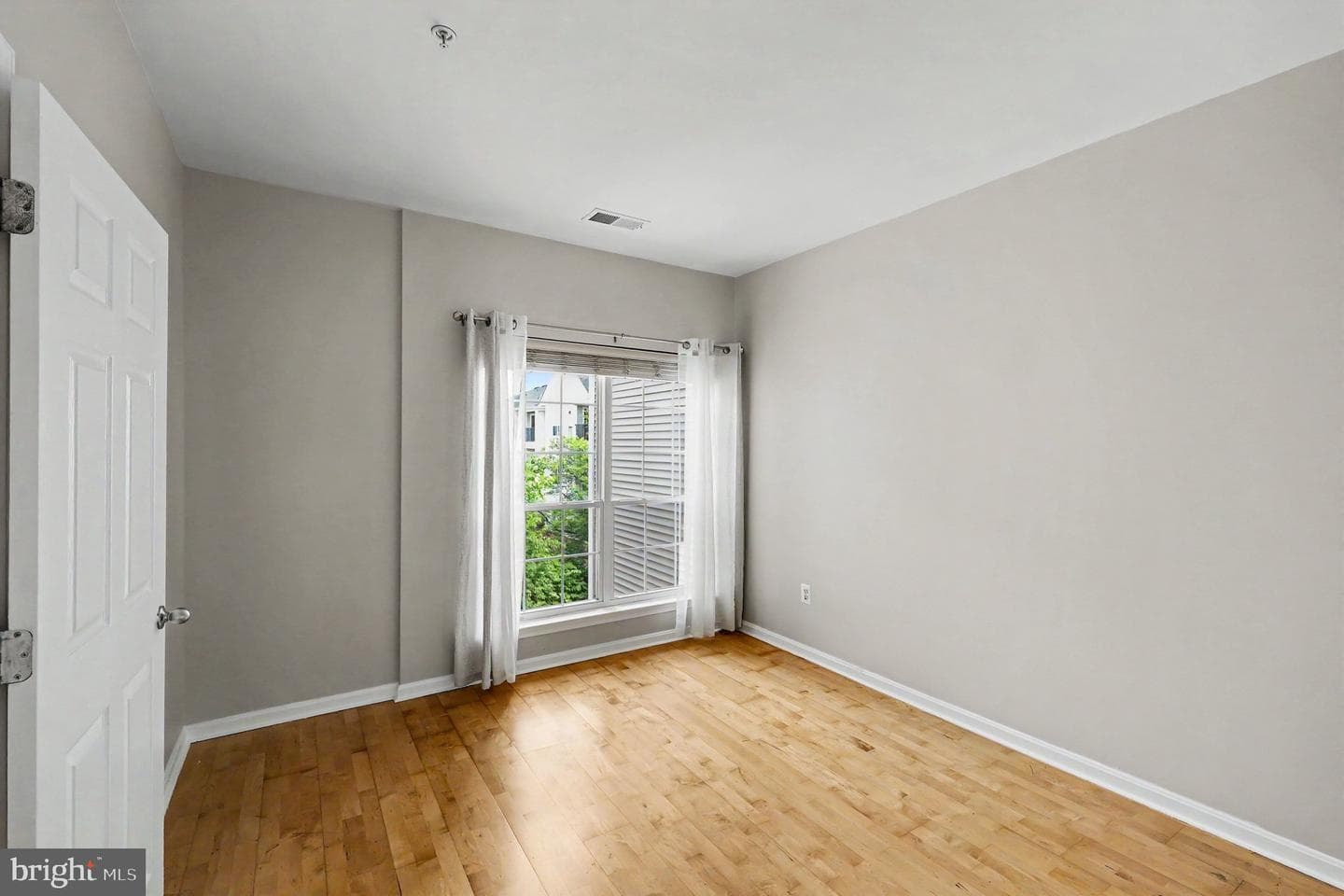 4852 Eisenhower Avenue #434 photo 40