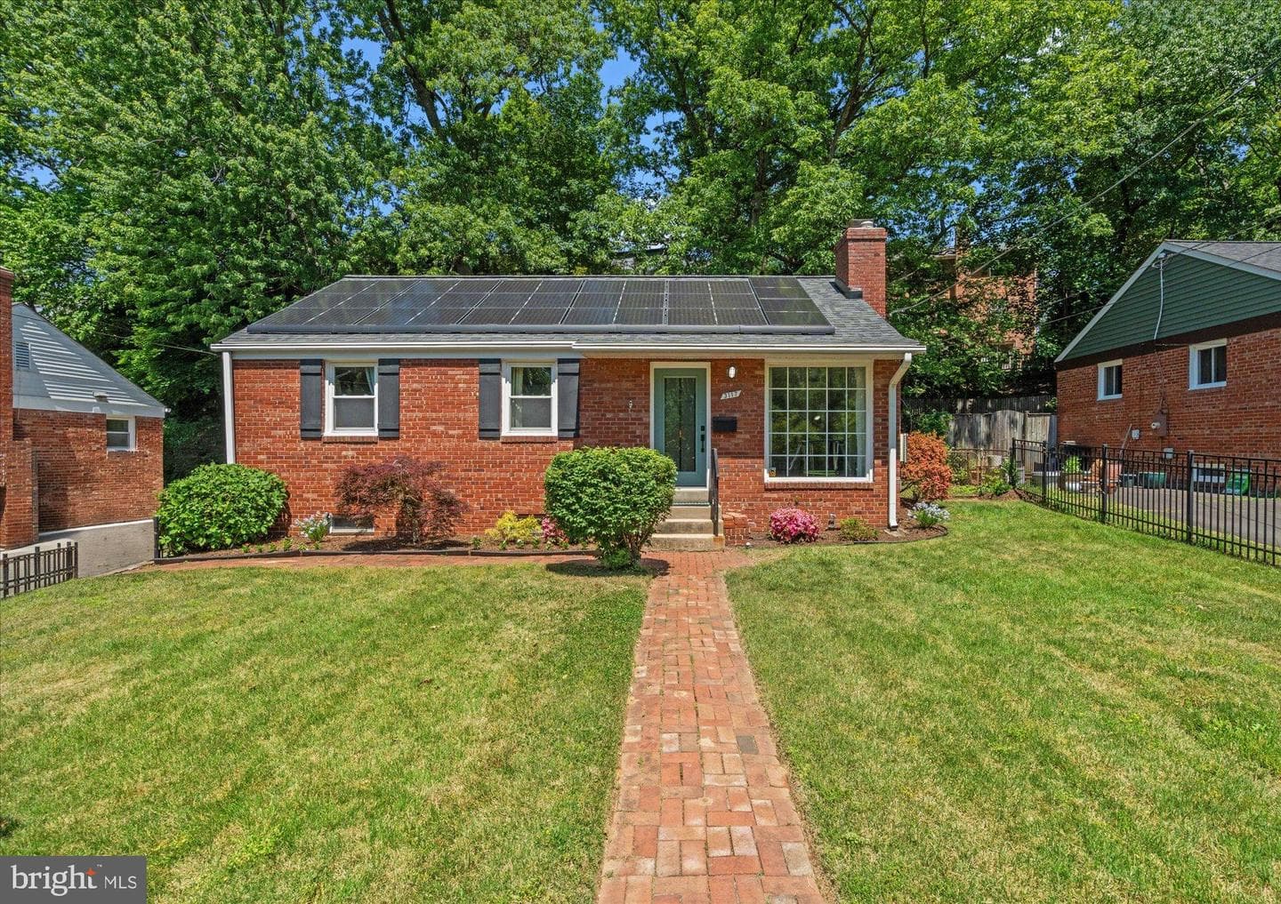3117 King St photo 1