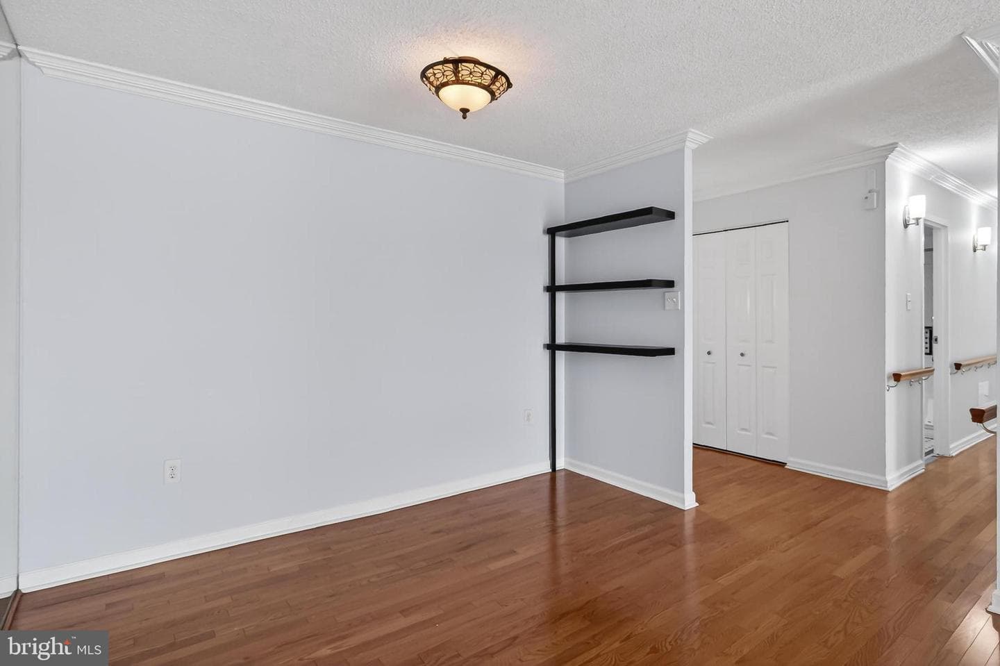 5300 Holmes Run Parkway #906 photo 18