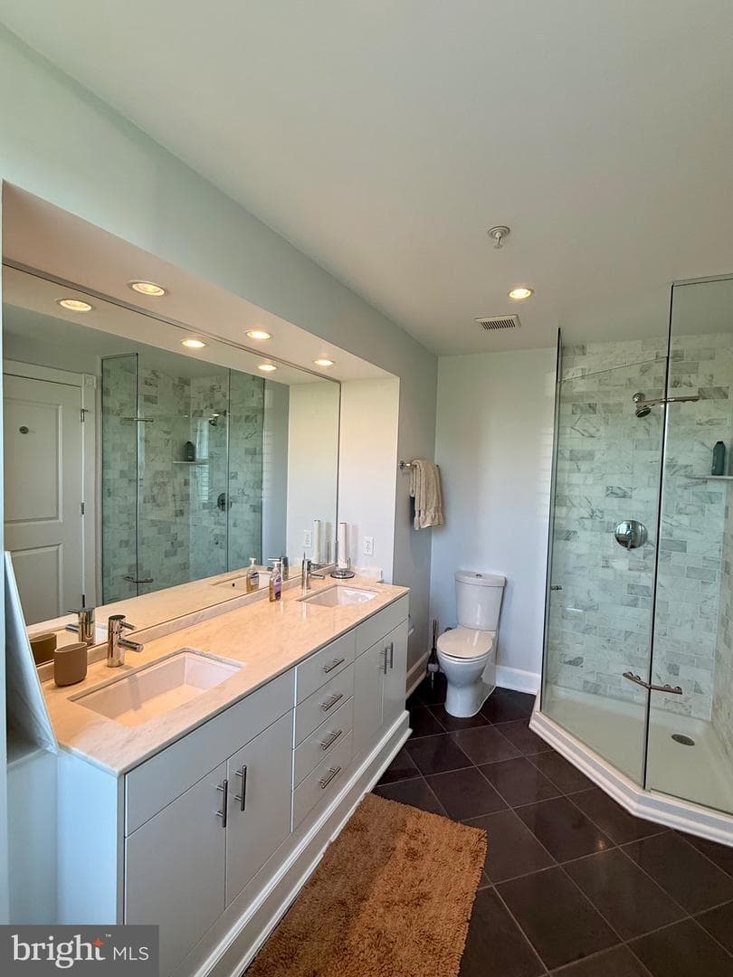 910 Powhatan Street #304s photo 33