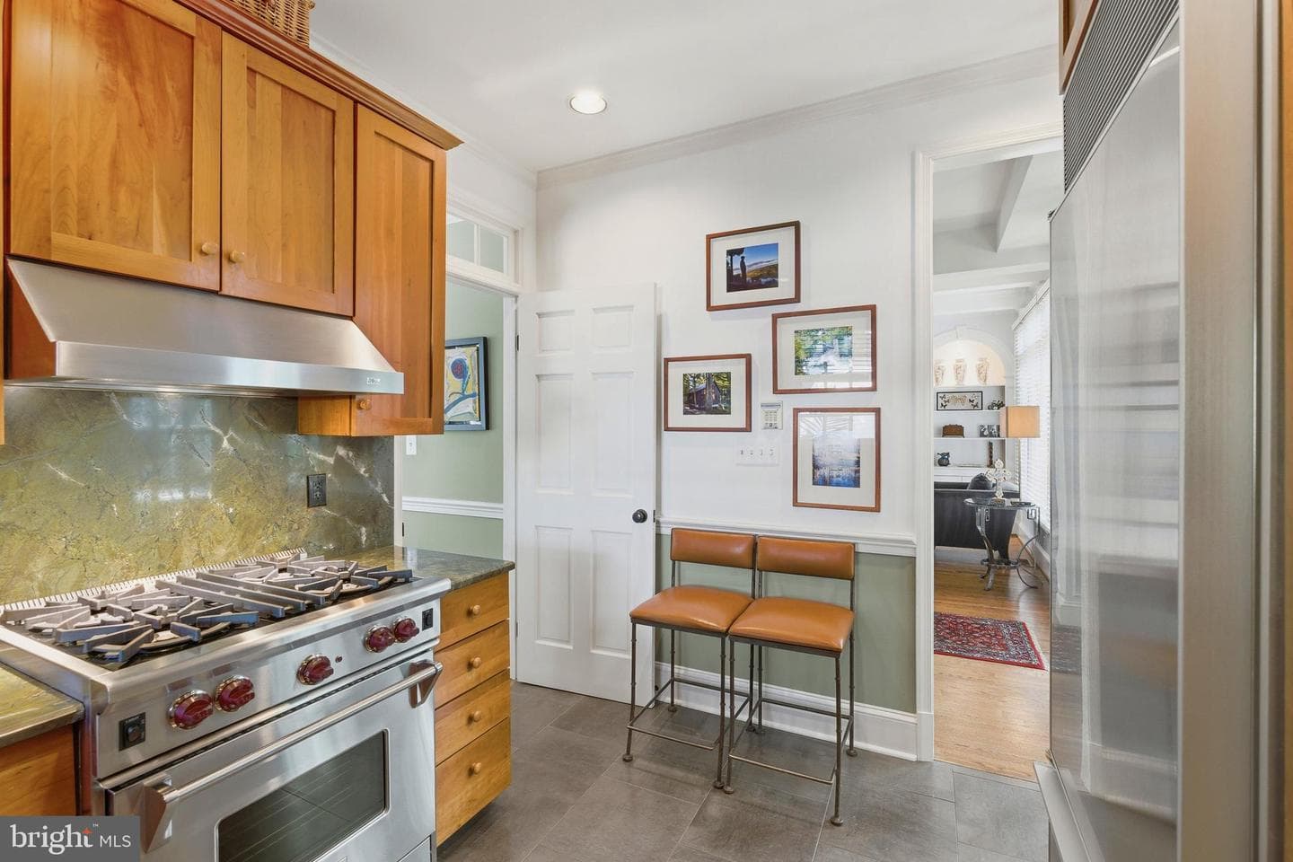 808 Oronoco Street photo 7