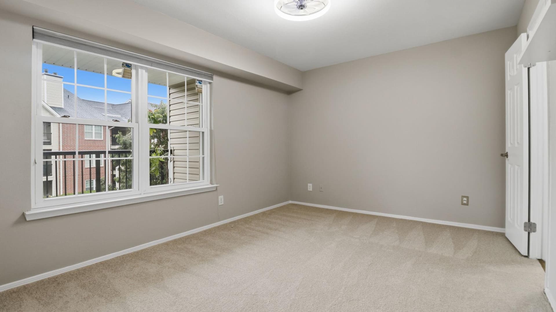 3311 Wyndham Circle #2202 photo 11