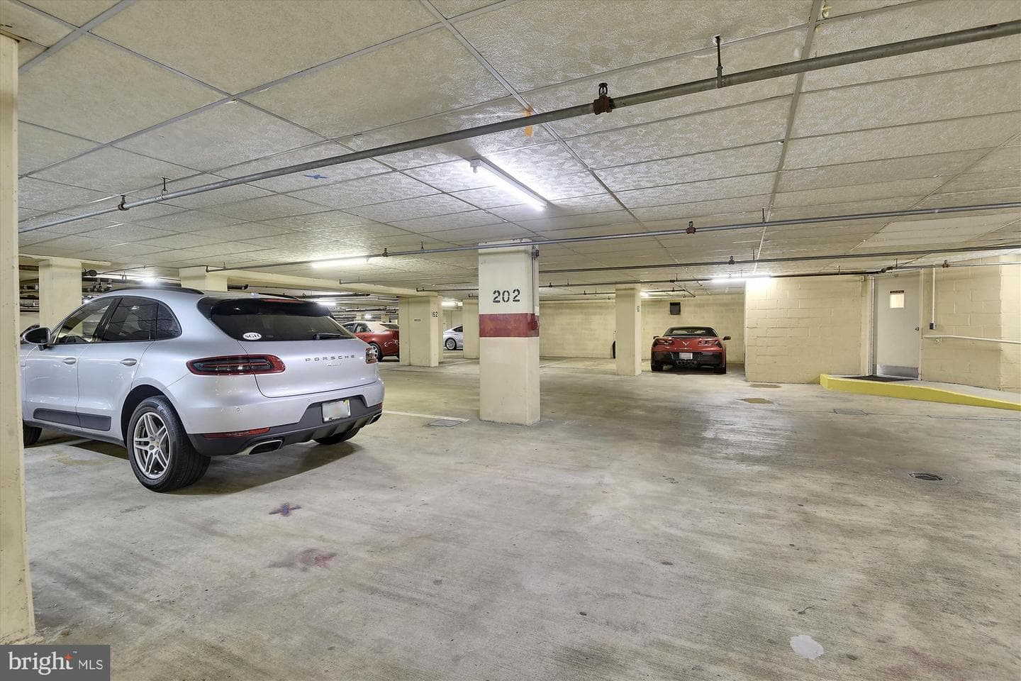 1250 S Washington Street #120 photo 31