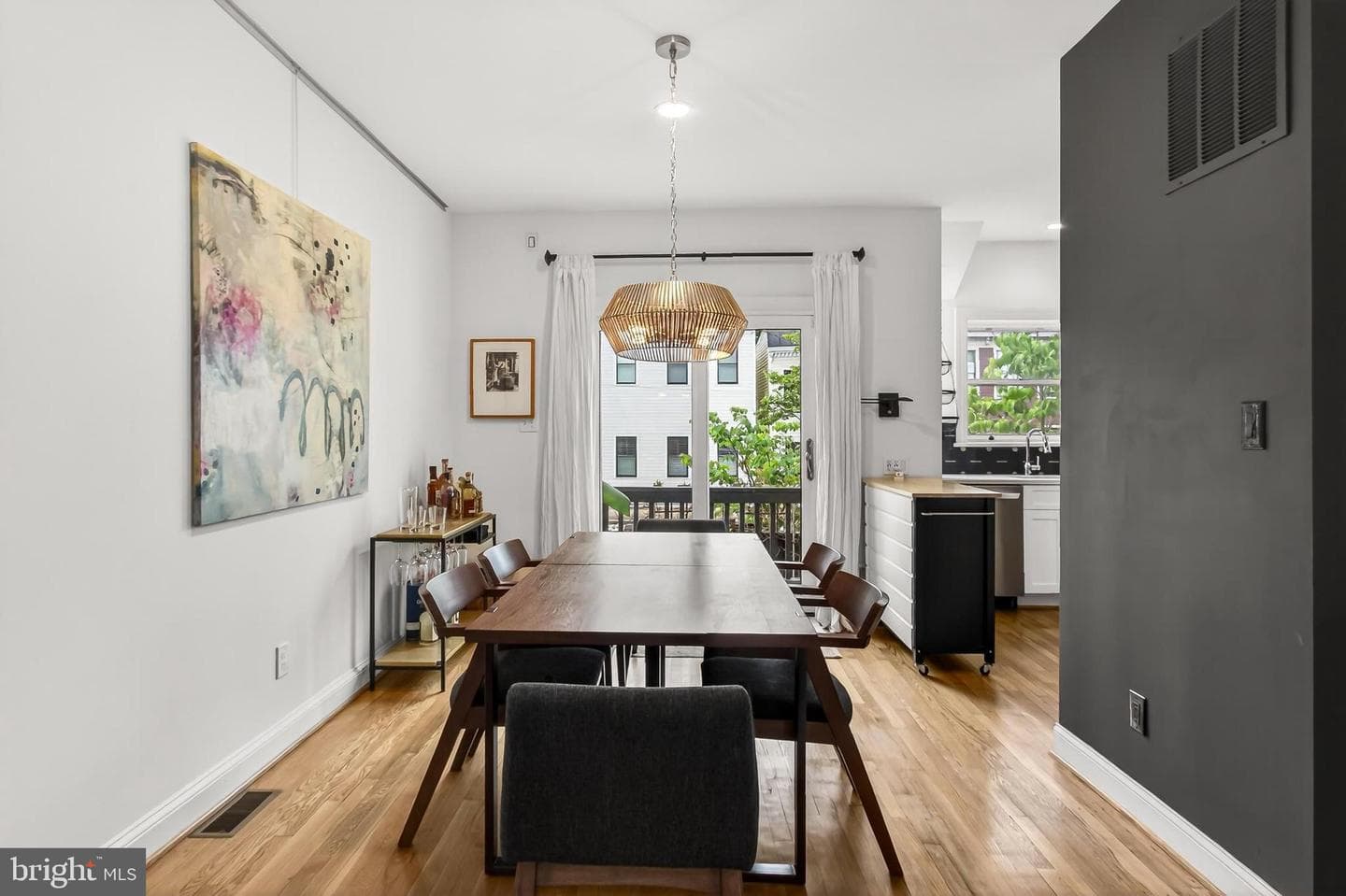 902 Oronoco Street photo 12
