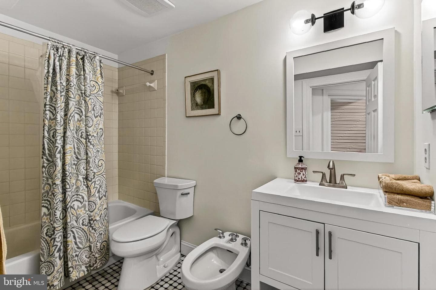 902 Oronoco Street photo 42