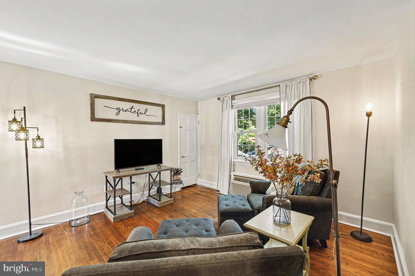 3405 Commonwealth Ave # B photo 4