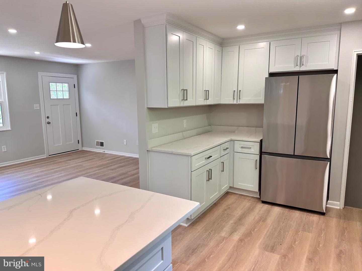 322 N Gordon Street photo 6