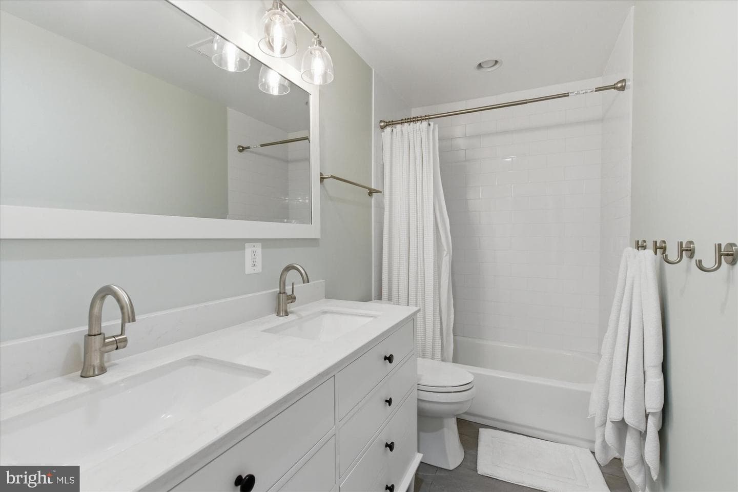 900 Chalfonte Drive photo 28