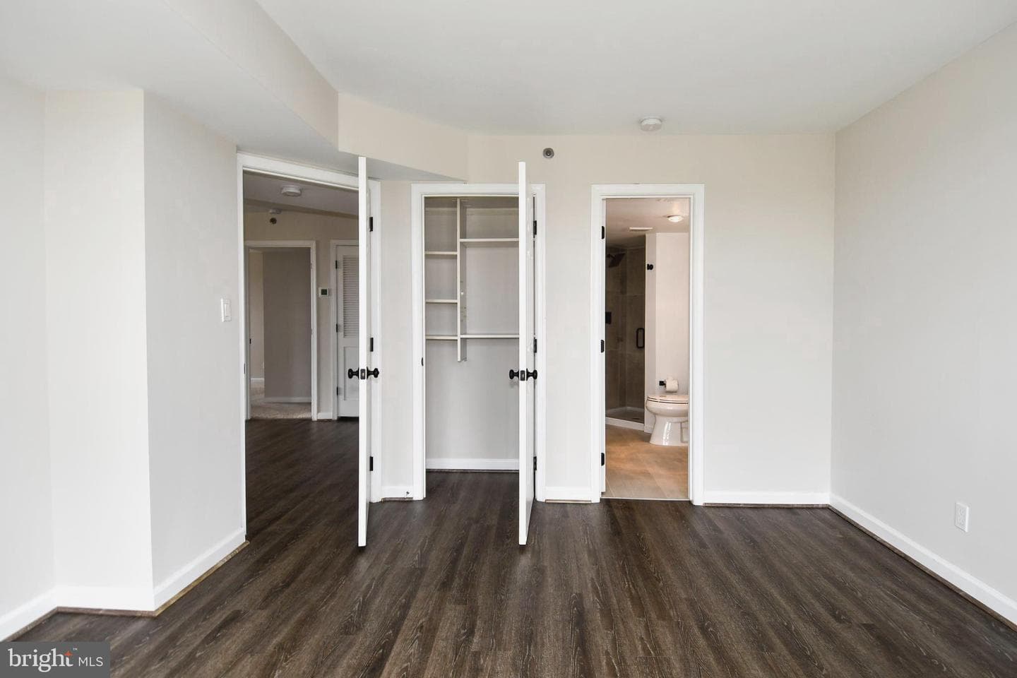 1200 Braddock Place #715 photo 31