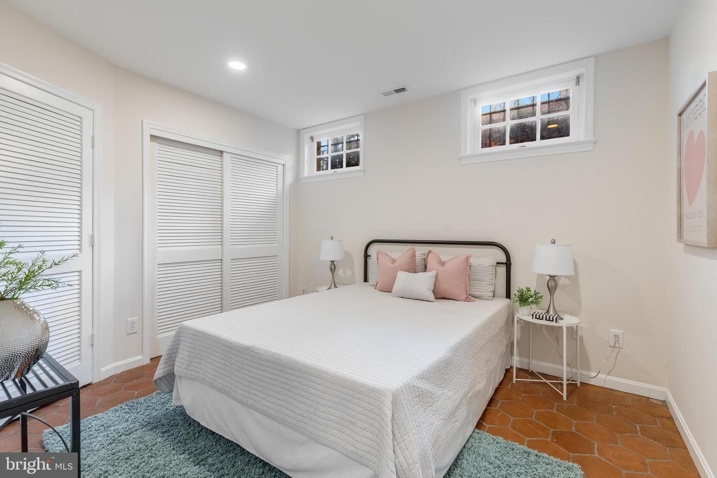 428 S Fairfax St photo 41