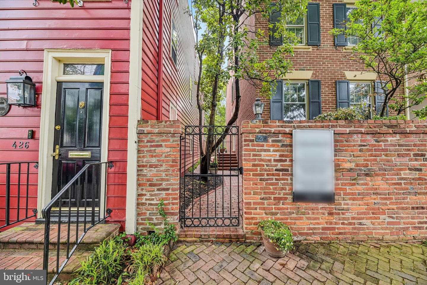 428 S Fairfax St photo 48