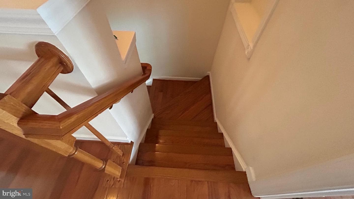 939 Harrison Circle photo 41
