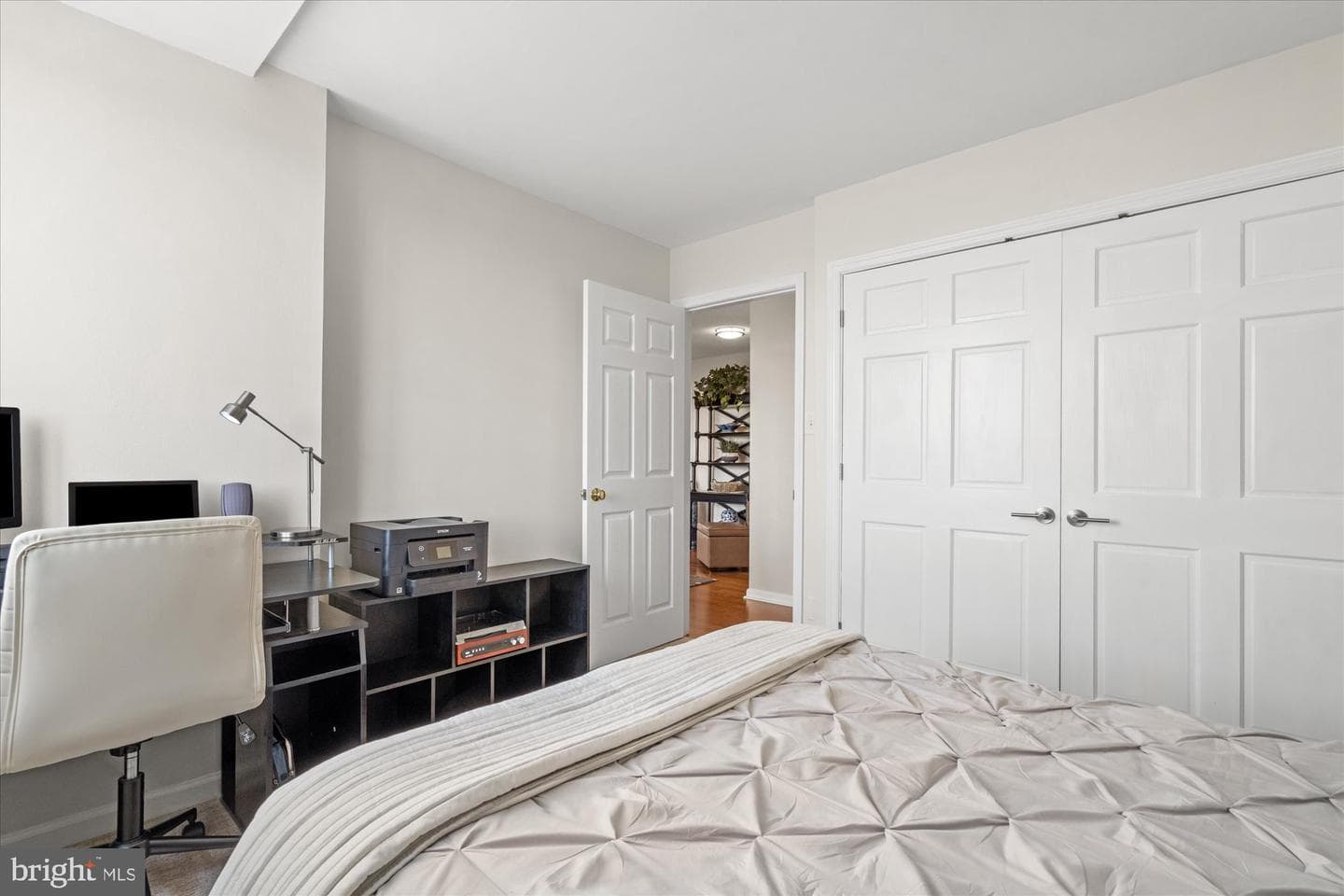501 Slaters Lane #611 photo 20