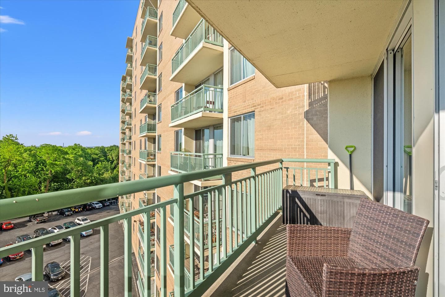 501 Slaters Lane #611 photo 23
