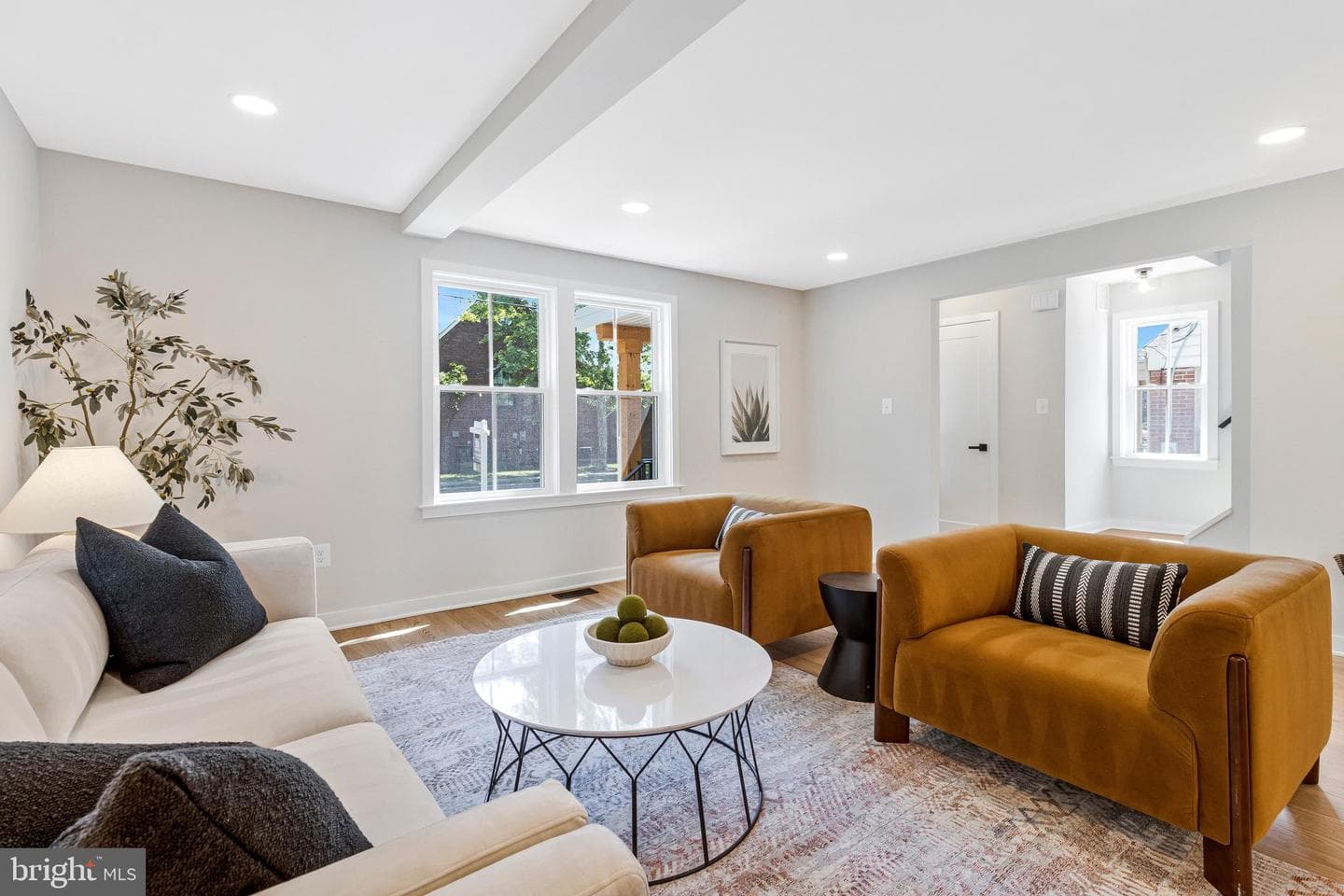 110 E Spring Street photo 13