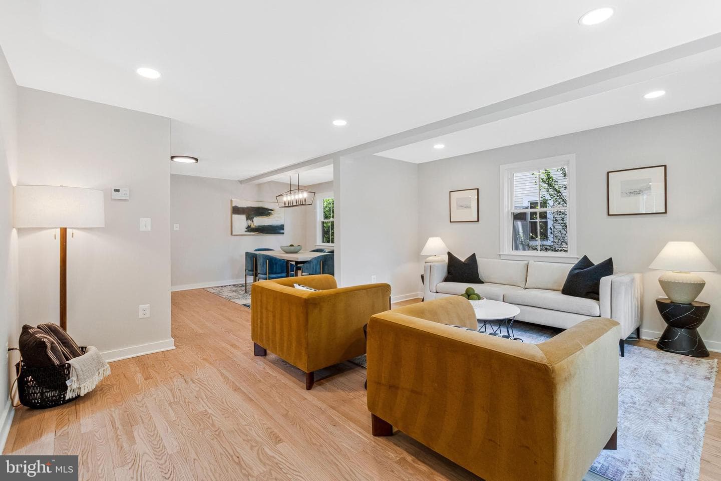 110 E Spring Street photo 6