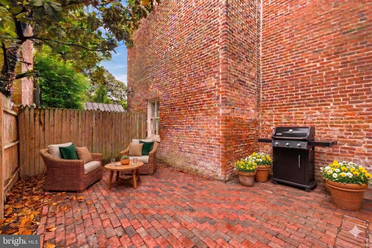 116 S Pitt Street photo 19