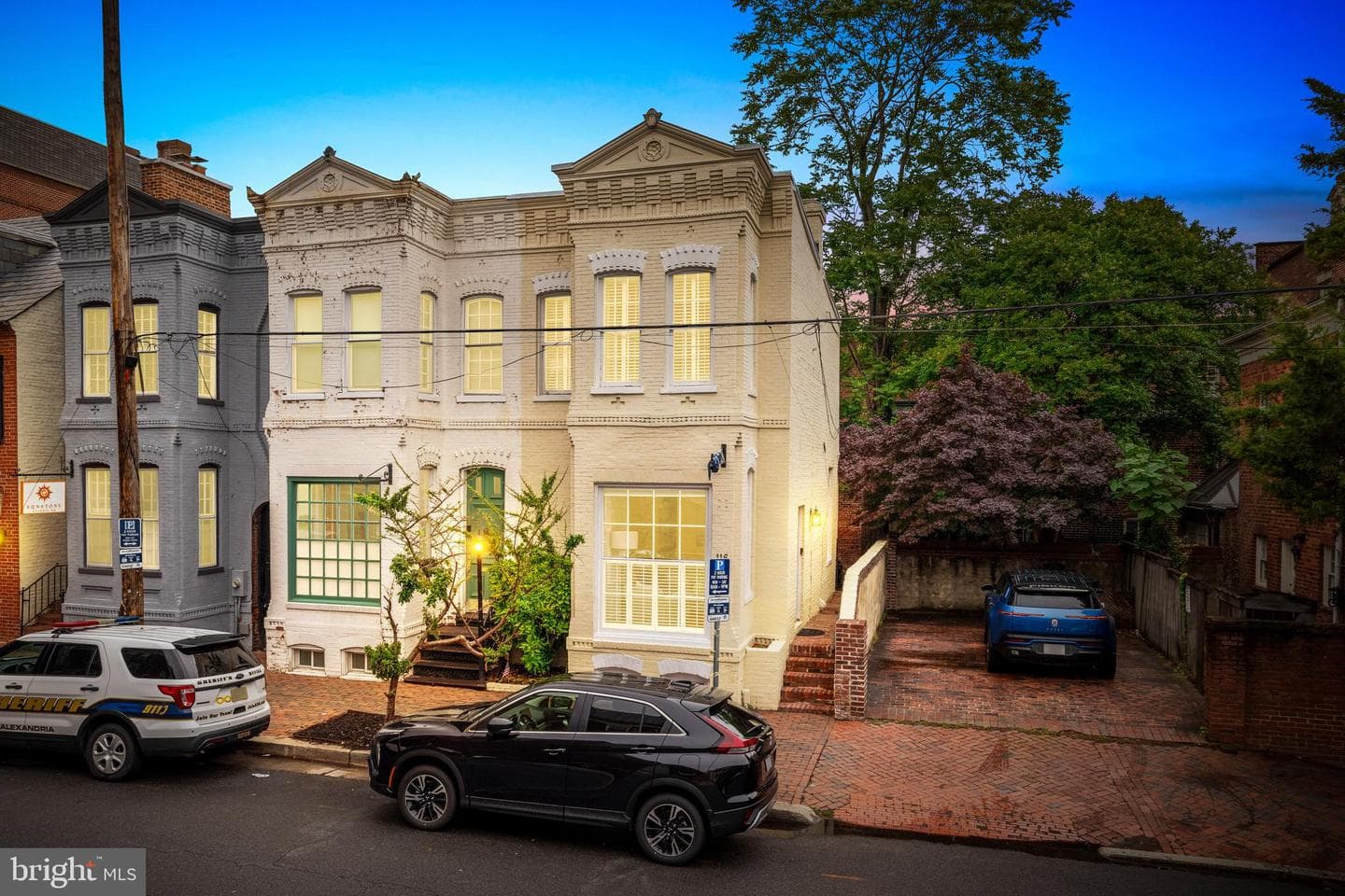 116 S Pitt Street photo 2