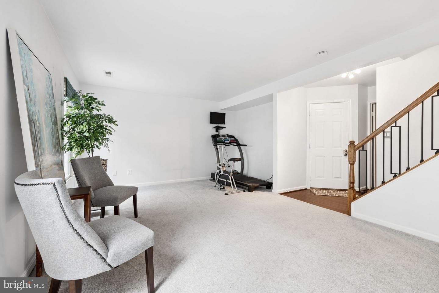 3911 Charles Avenue photo 25