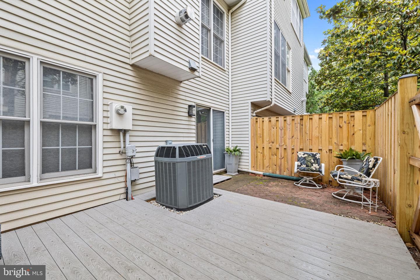 3911 Charles Avenue photo 30