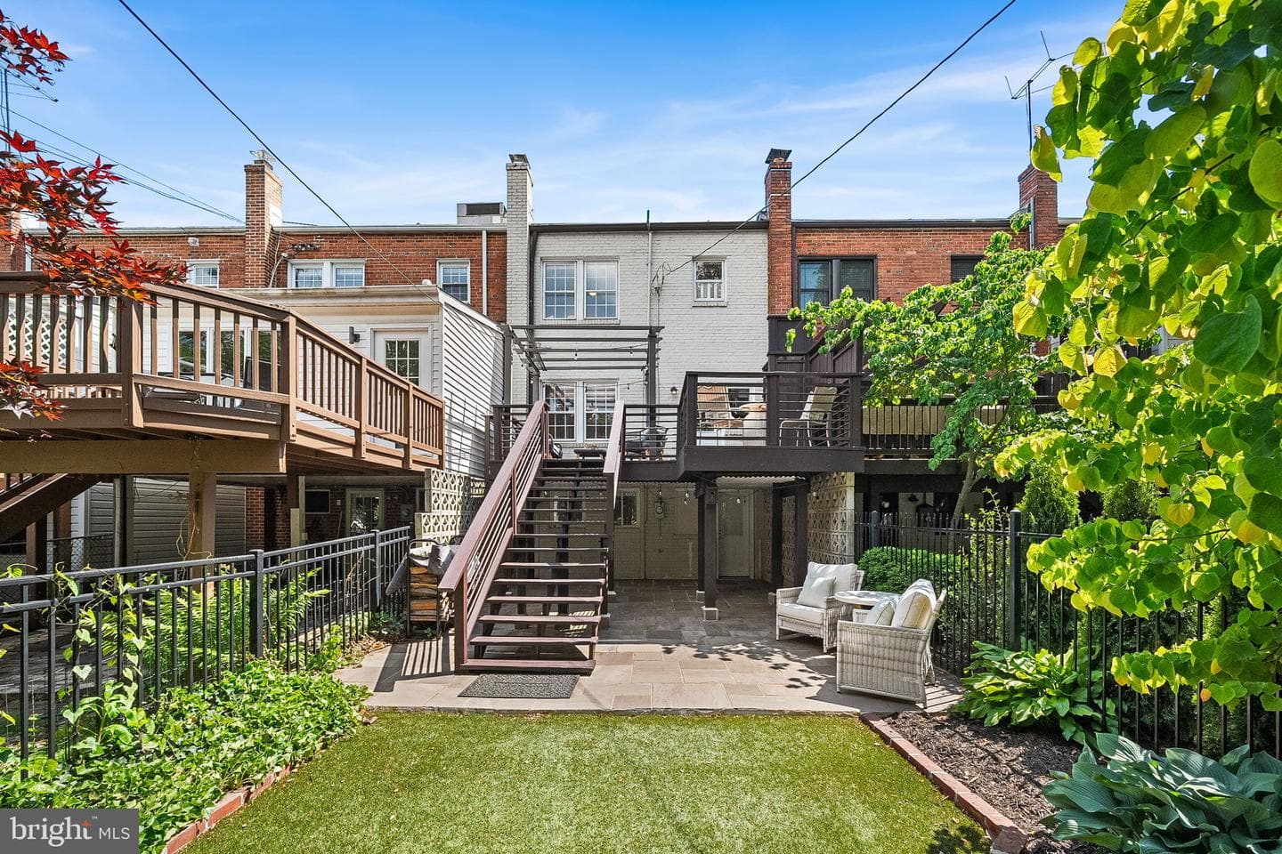 10 E Linden Street photo 38
