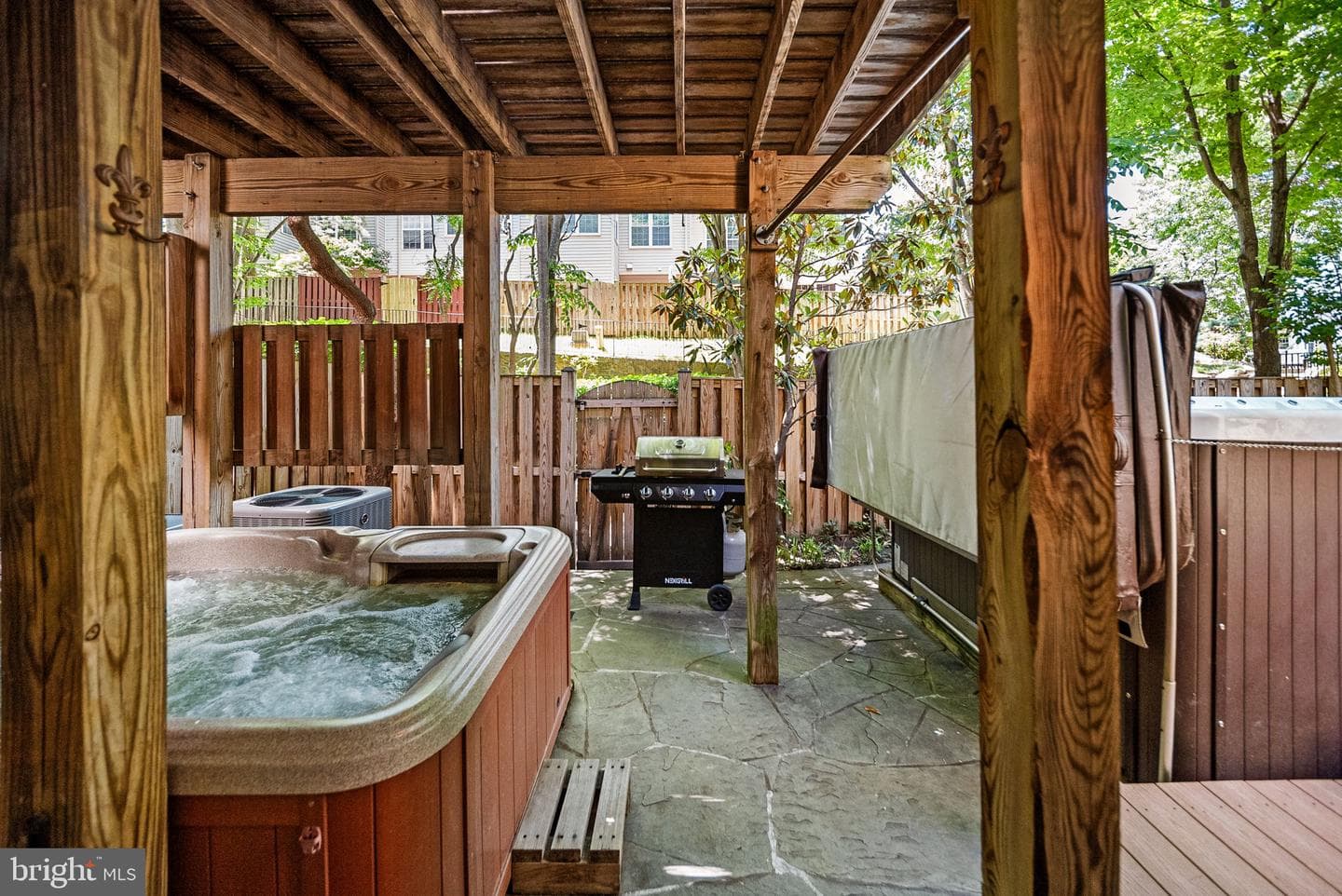 4648 Lambert Drive photo 34