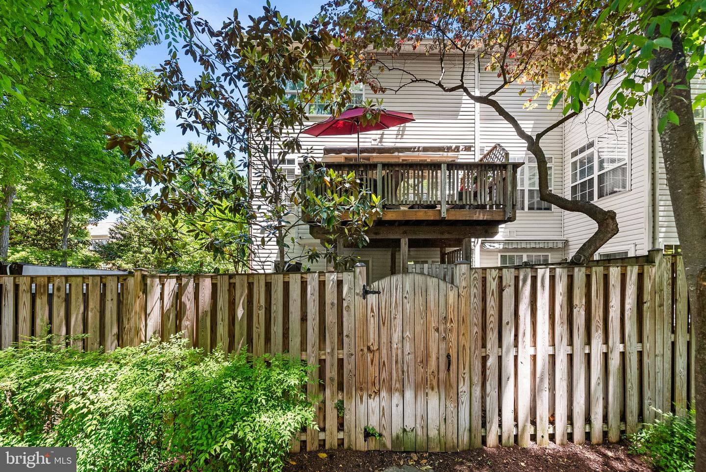 4648 Lambert Drive photo 40