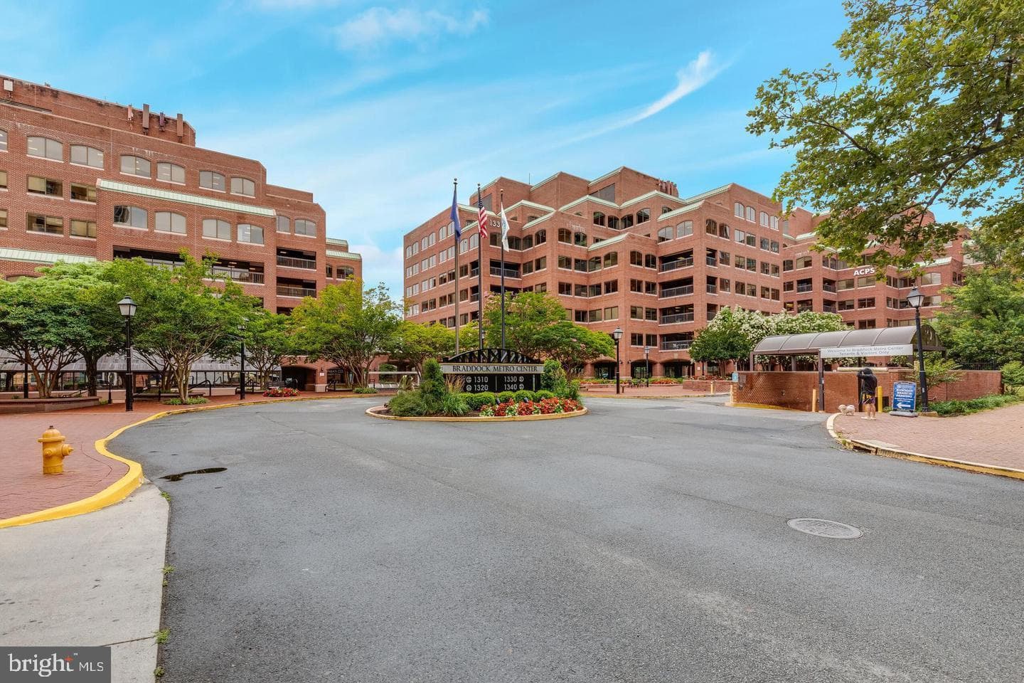 1200 Braddock Place #205 photo 26