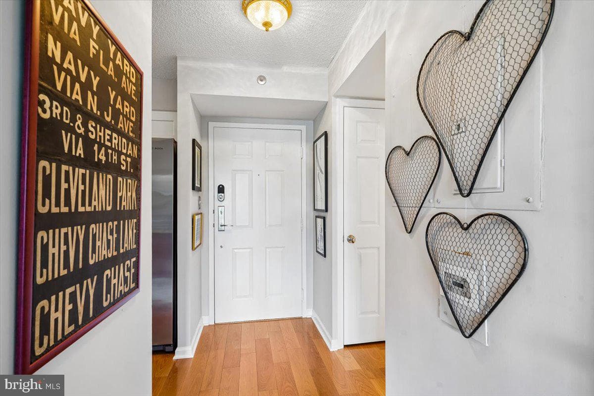 1200 Braddock Place #205 photo 4