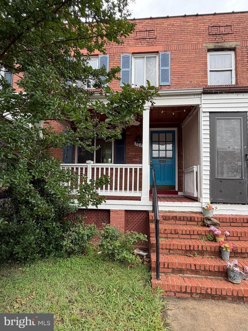 308 Wesmond Drive, Alexandria