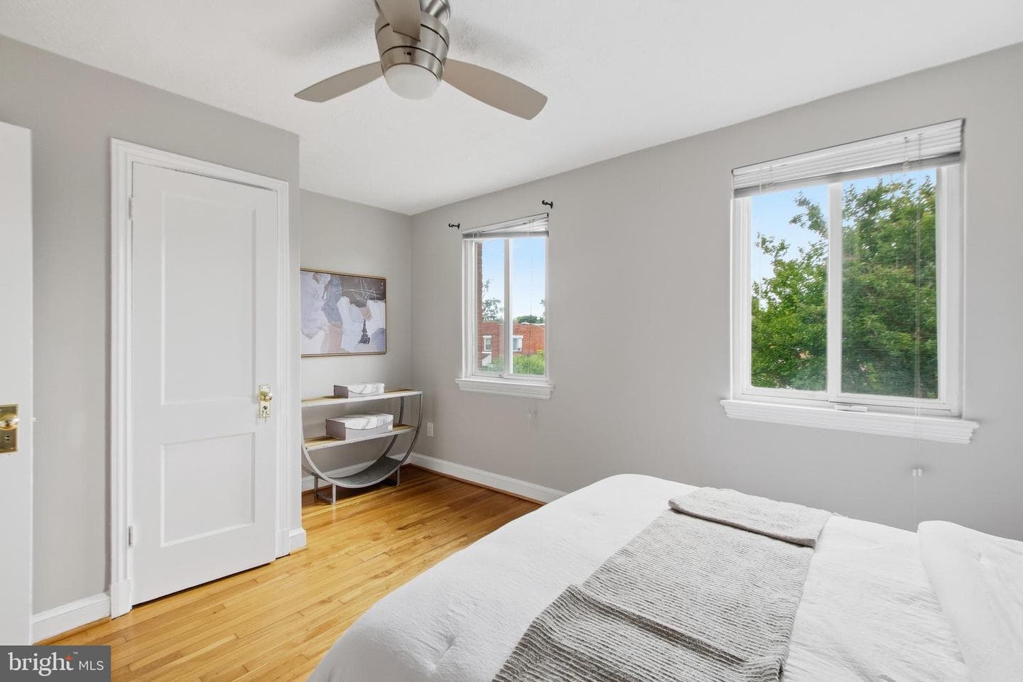 308 Wesmond Drive photo 13