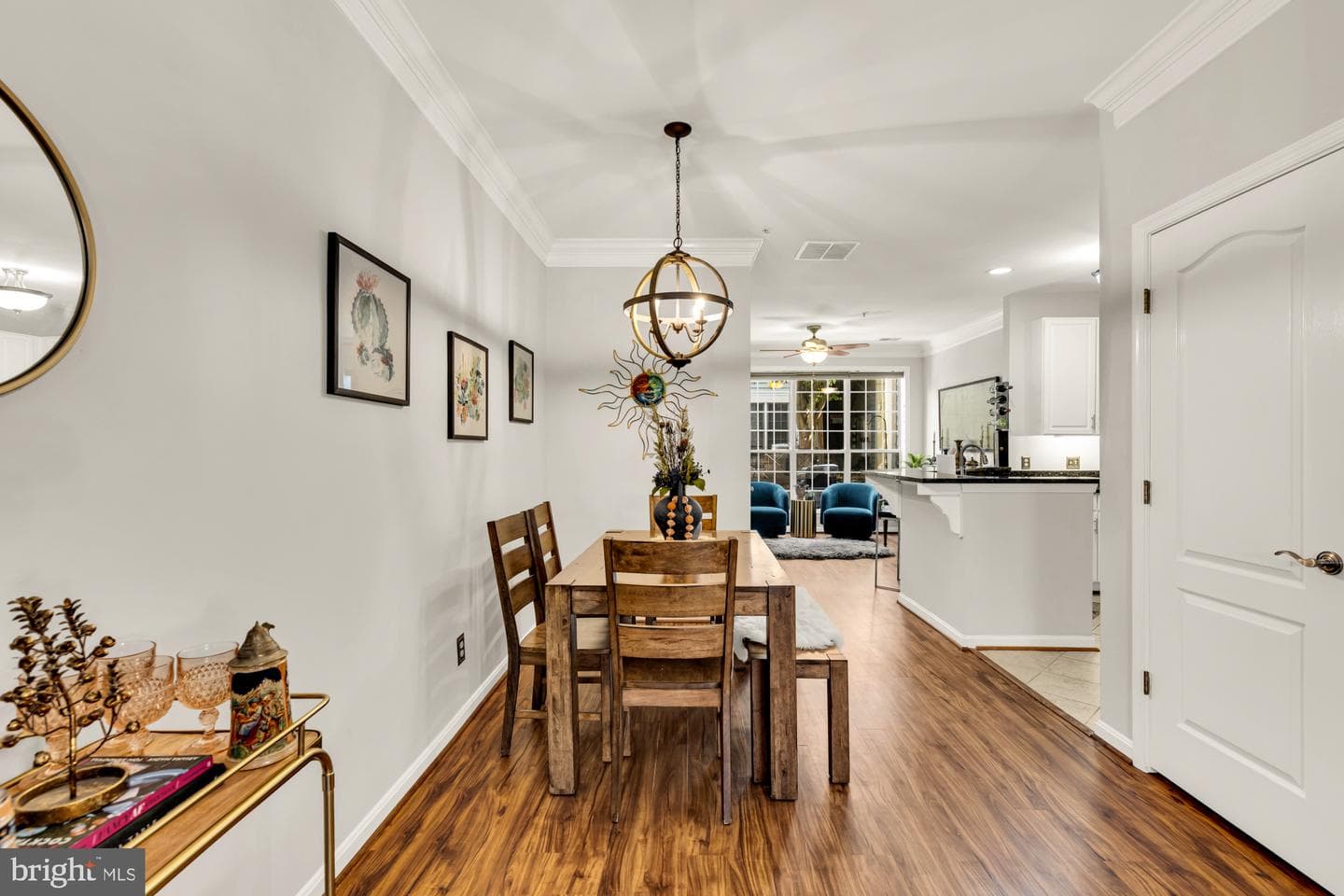 1737 Kingsgate Court photo 10