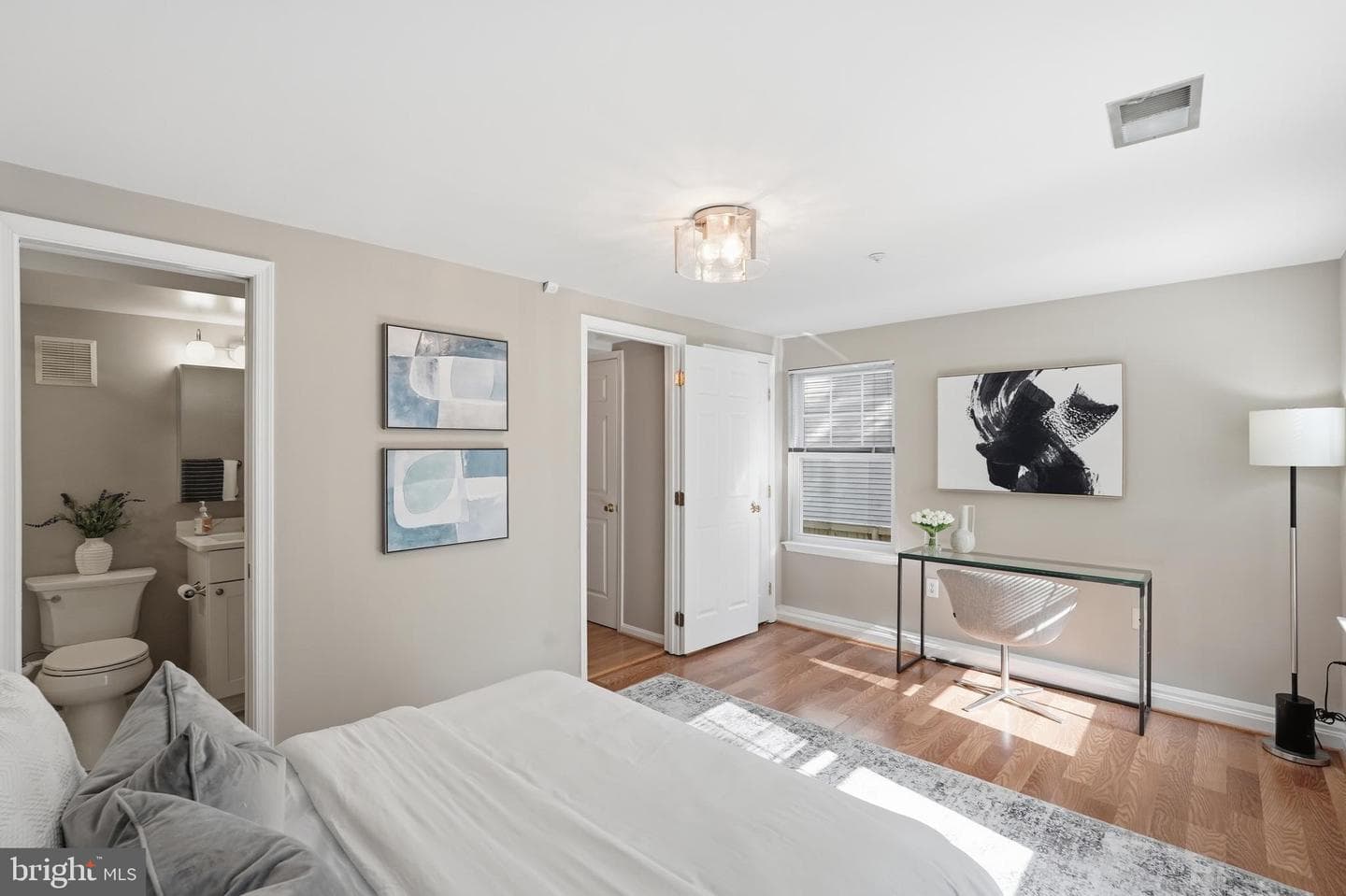 3298 Mount Vernon Avenue photo 35