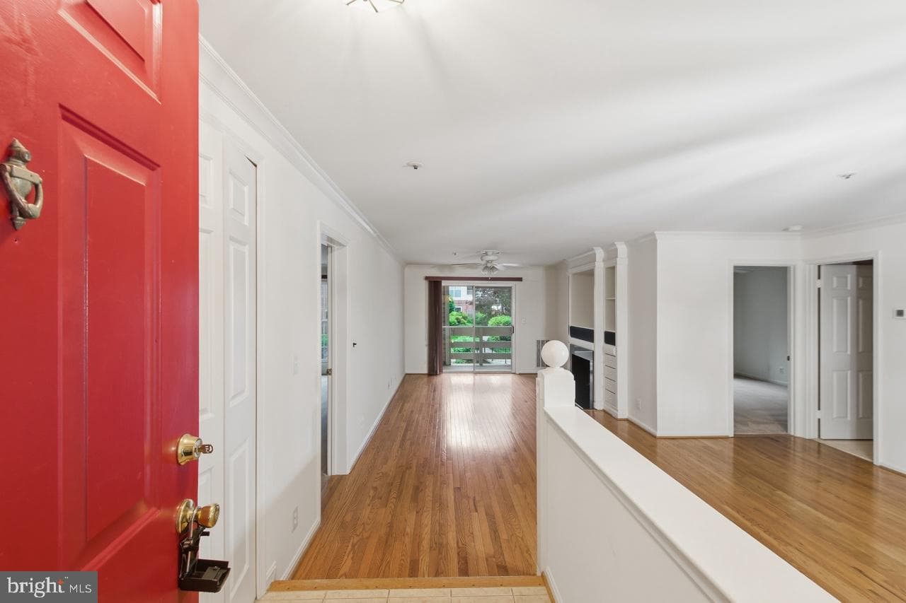 240 S Reynolds Street #212 photo 3