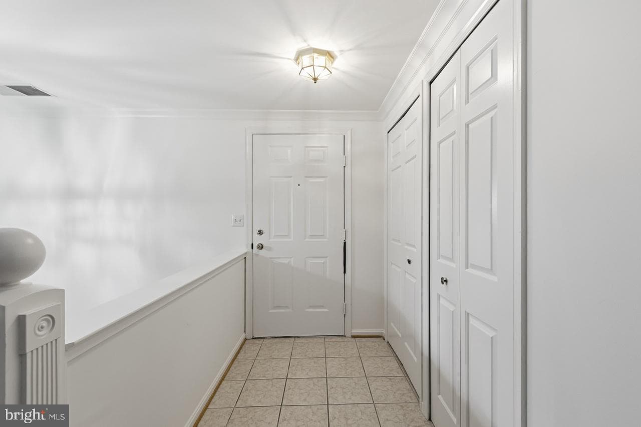240 S Reynolds Street #212 photo 4