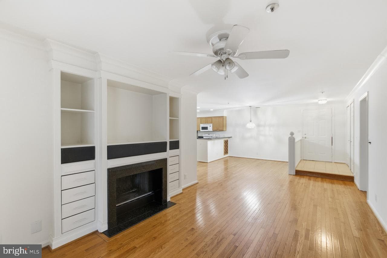 240 S Reynolds Street #212 photo 8