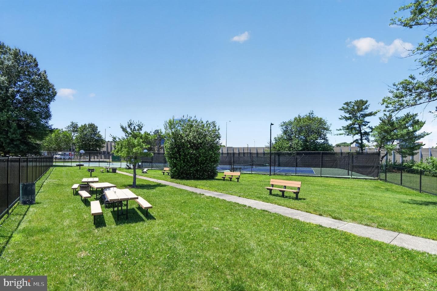 1225 Martha Custis Drive #415 photo 18