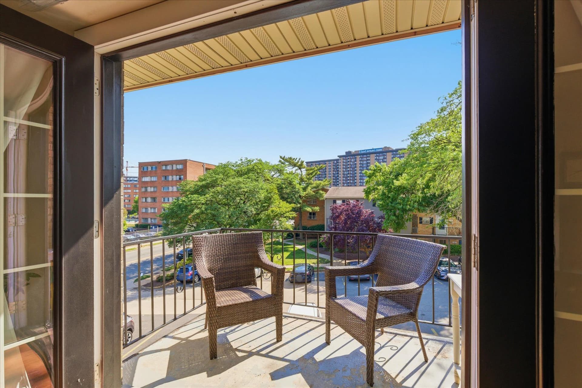 418 N Armistead Street N #201, Alexandria